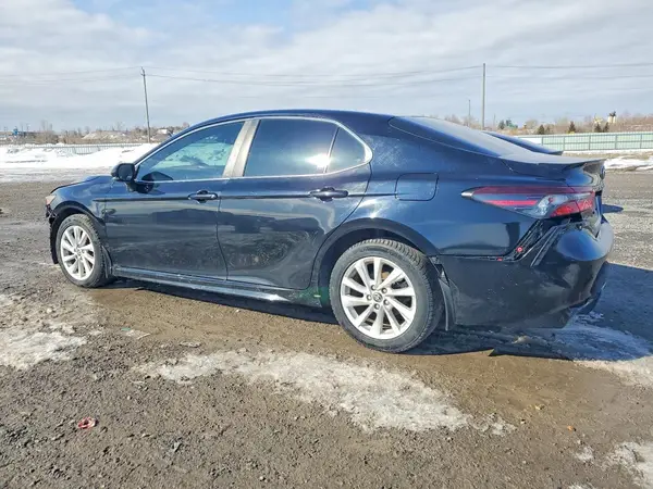 4T1G11AK6NU674697 2022 TOYOTA CAMRY - Image 2
