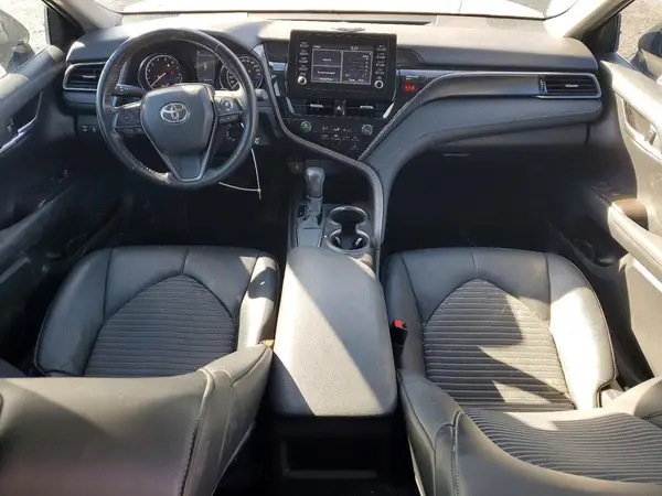 4T1G11AK6NU674697 2022 TOYOTA CAMRY - Image 8