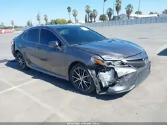 4T1G11AK6NU676658 2022 TOYOTA CAMRY
