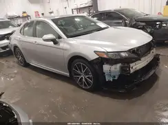 4T1G11AK6NU679379 2022 TOYOTA CAMRY