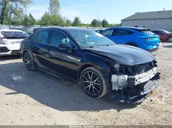 4T1G11AK6NU680838 2022 TOYOTA CAMRY