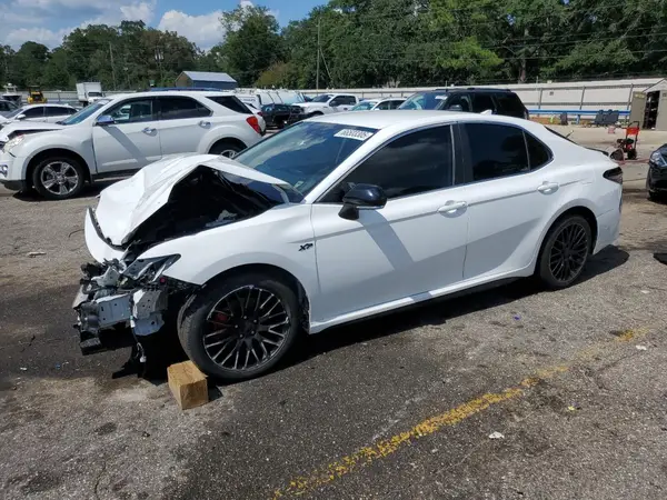 4T1G11AK6NU694920 2022 TOYOTA CAMRY - Image 1