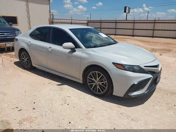 4T1G11AK6PU096507 2023 TOYOTA CAMRY - Image 1