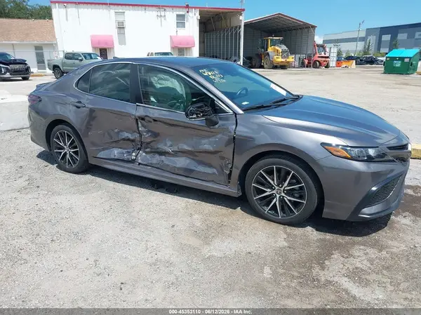 4T1G11AK6PU098712 2023 TOYOTA CAMRY - Image 1