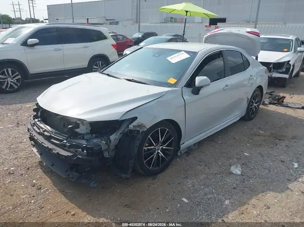 4T1G11AK6PU099312 2023 TOYOTA CAMRY - Image 2