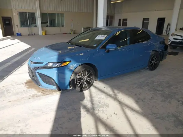 4T1G11AK6PU100085 2023 TOYOTA CAMRY - Image 2