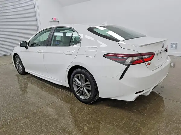 4T1G11AK6PU118585 2023 TOYOTA CAMRY - Image 2