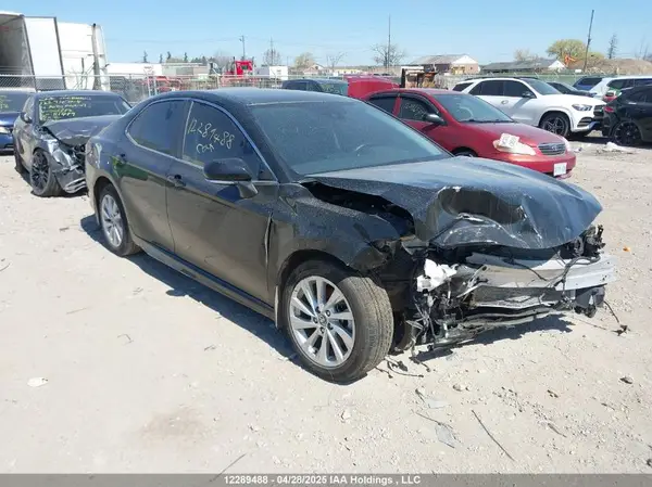 4T1G11AK6PU138156 2023 TOYOTA CAMRY - Image 1