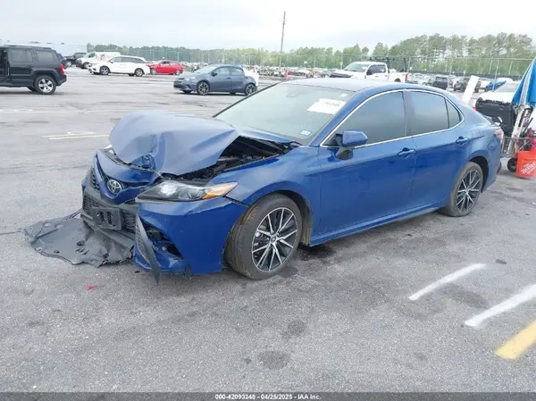4T1G11AK6PU139923 2023 TOYOTA CAMRY - Image 2