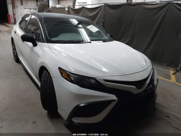 4T1G11AK6PU158472 2023 TOYOTA CAMRY - Image 1