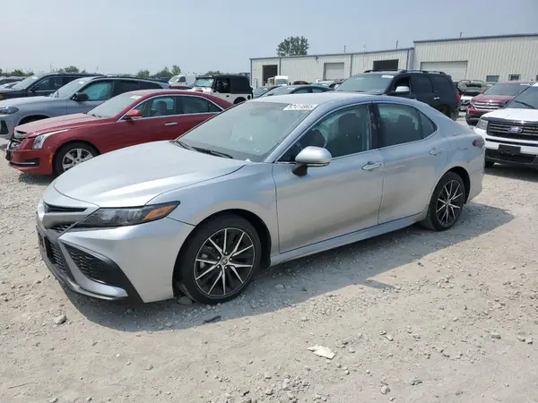 4T1G11AK6PU182223 2023 TOYOTA CAMRY - Image 1