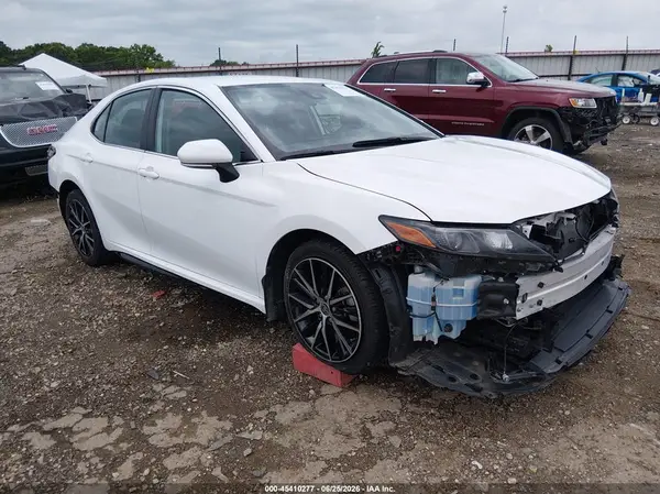 4T1G11AK6PU727269 2023 TOYOTA CAMRY - Image 1
