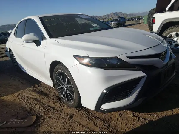 4T1G11AK6PU737462 2023 TOYOTA CAMRY - Image 1