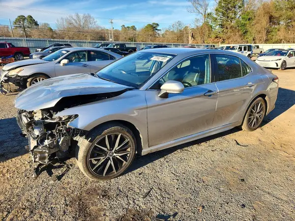 4T1G11AK6PU738403 2023 TOYOTA CAMRY - Image 1