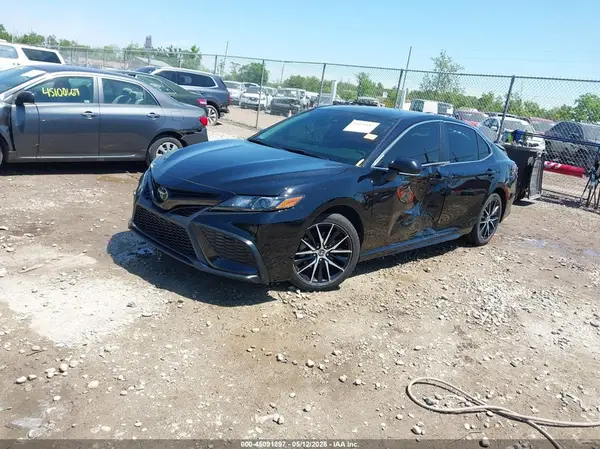 4T1G11AK6PU748753 2023 TOYOTA CAMRY - Image 2