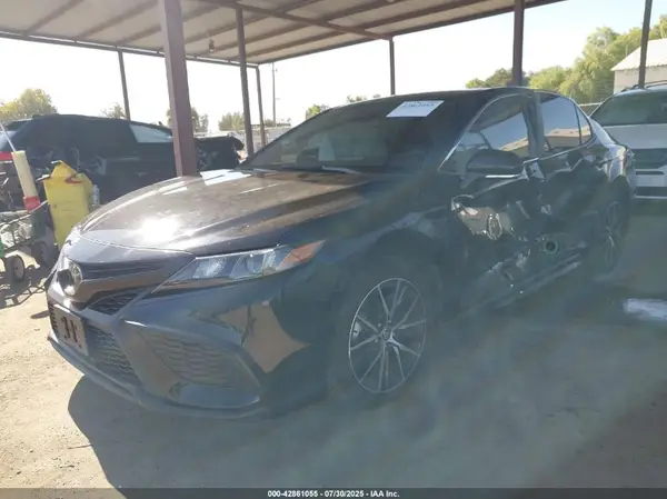 4T1G11AK6PU749448 2023 TOYOTA CAMRY - Image 2