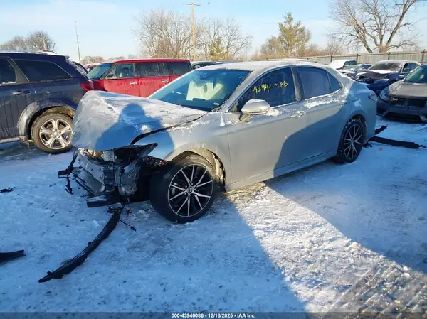 4T1G11AK6PU753371 2023 TOYOTA CAMRY - Image 2