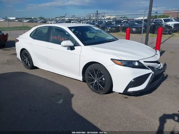 4T1G11AK6PU754990 2023 TOYOTA CAMRY - Image 1