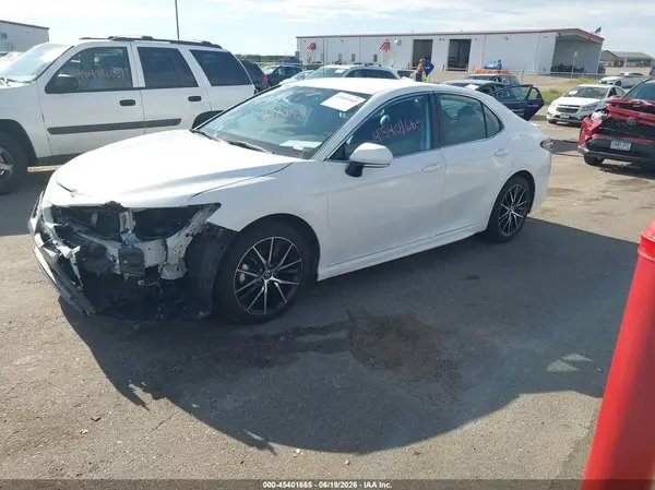4T1G11AK6PU754990 2023 TOYOTA CAMRY - Image 2