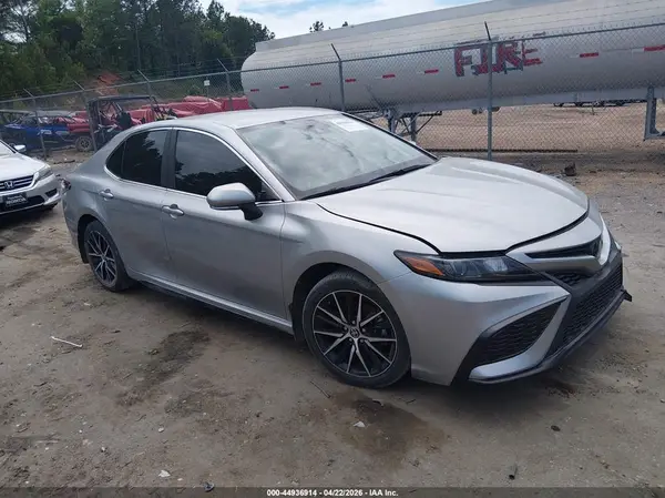 4T1G11AK6PU755363 2023 TOYOTA CAMRY - Image 1
