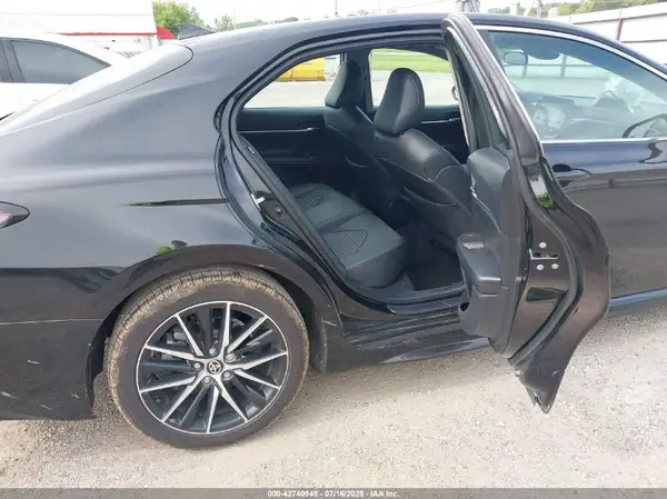 4T1G11AK6PU758120 2023 TOYOTA CAMRY - Image 8
