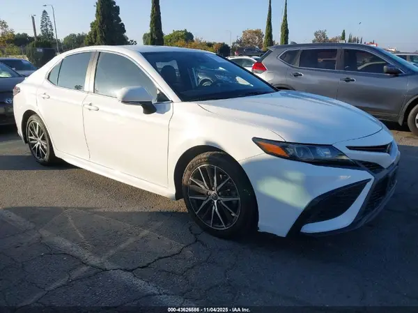 4T1G11AK6PU765830 2023 TOYOTA CAMRY - Image 1