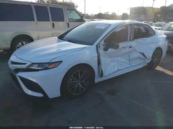 4T1G11AK6PU765830 2023 TOYOTA CAMRY - Image 2