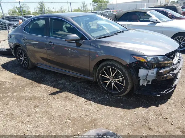4T1G11AK6PU767254 2023 TOYOTA CAMRY - Image 1
