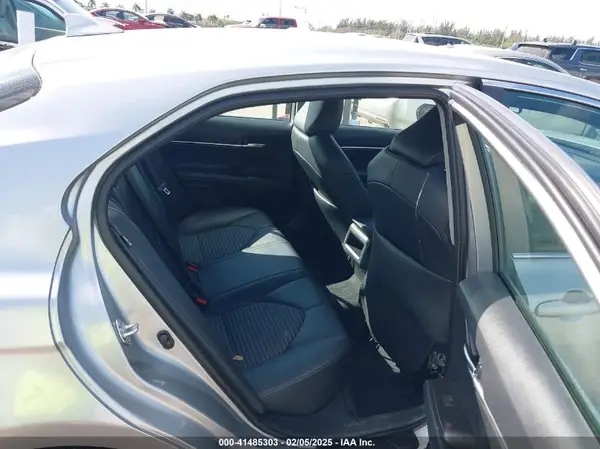 4T1G11AK6PU768436 2023 TOYOTA CAMRY - Image 1