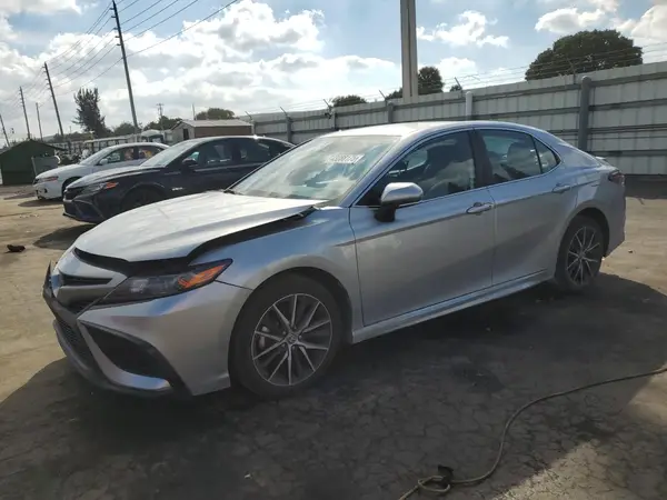 4T1G11AK6PU787231 2023 TOYOTA CAMRY - Image 1