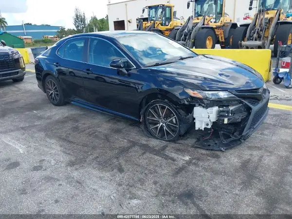 4T1G11AK6PU798343 2023 TOYOTA CAMRY - Image 1