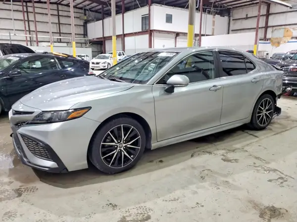 4T1G11AK6PU798844 2023 TOYOTA CAMRY - Image 1