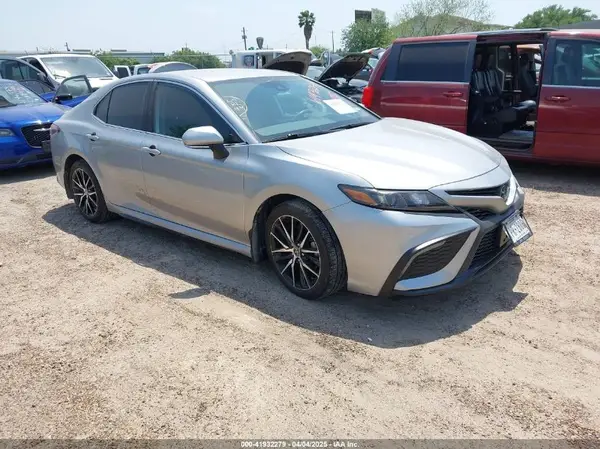 4T1G11AK6PU816646 2023 TOYOTA CAMRY - Image 1