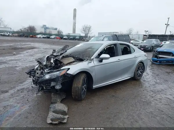 4T1G11AK6PU818767 2023 TOYOTA CAMRY - Image 2