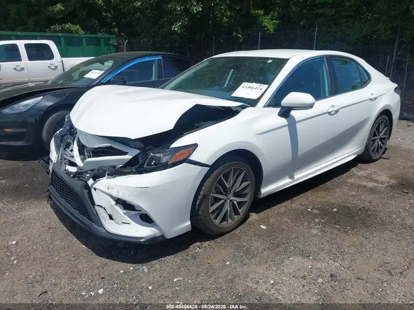 4T1G11AK6PU824567 2023 TOYOTA CAMRY - Image 2