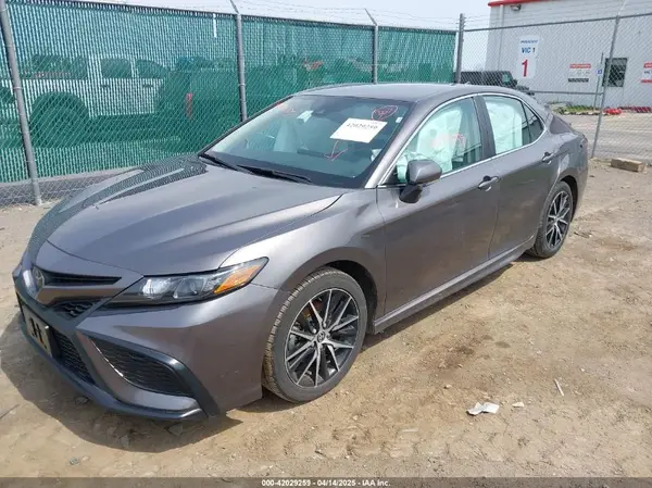 4T1G11AK6PU829882 2023 TOYOTA CAMRY - Image 2