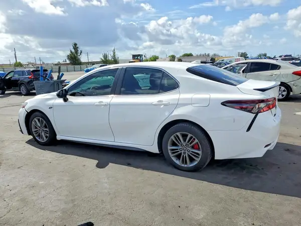 4T1G11AK6PU838744 2023 TOYOTA CAMRY - Image 2
