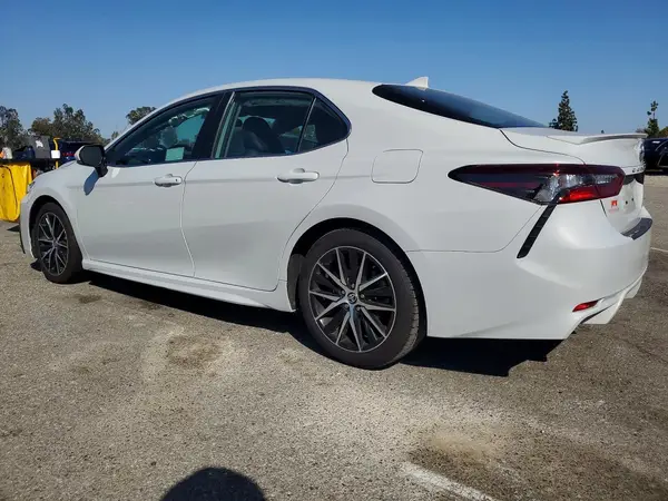 4T1G11AK6RU194522 2024 TOYOTA CAMRY - Image 2