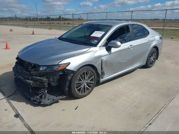 4T1G11AK6RU203073 2024 TOYOTA CAMRY - Image 2