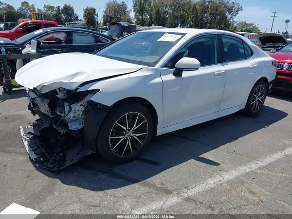4T1G11AK6RU207124 2024 TOYOTA CAMRY - Image 2