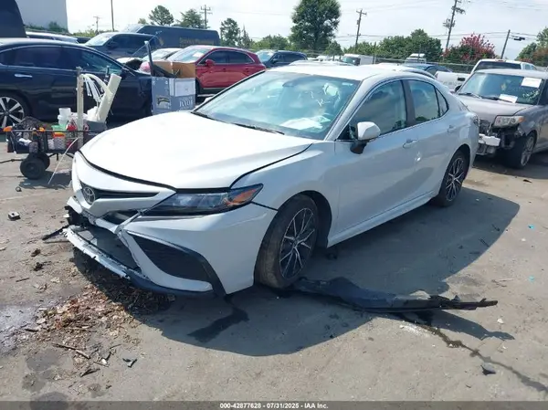 4T1G11AK6RU218799 2024 TOYOTA CAMRY - Image 2