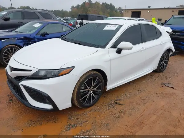 4T1G11AK6RU226160 2024 TOYOTA CAMRY - Image 2