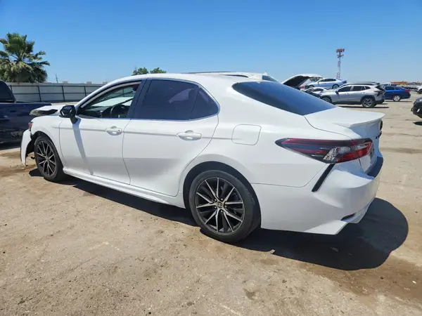 4T1G11AK6RU228054 2024 TOYOTA CAMRY - Image 2
