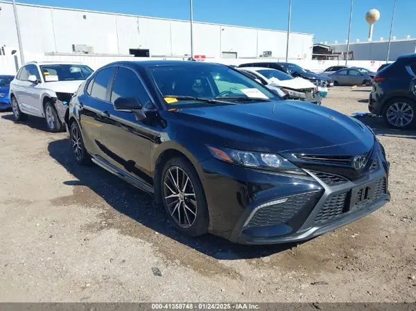 4T1G11AK6RU237160 2024 TOYOTA CAMRY - Image 1