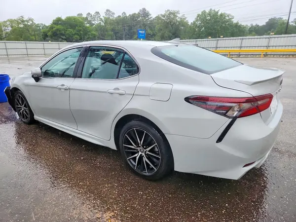 4T1G11AK6RU244397 2024 TOYOTA CAMRY - Image 2