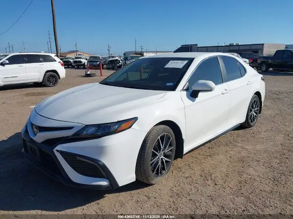 4T1G11AK6RU244433 2024 TOYOTA CAMRY - Image 2