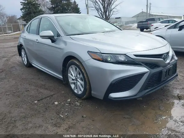 4T1G11AK6RU245887 2024 TOYOTA CAMRY - Image 1