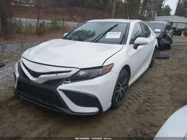 4T1G11AK6RU247042 2024 TOYOTA CAMRY - Image 2