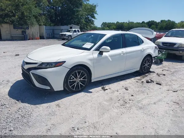 4T1G11AK6RU249213 2024 TOYOTA CAMRY - Image 2