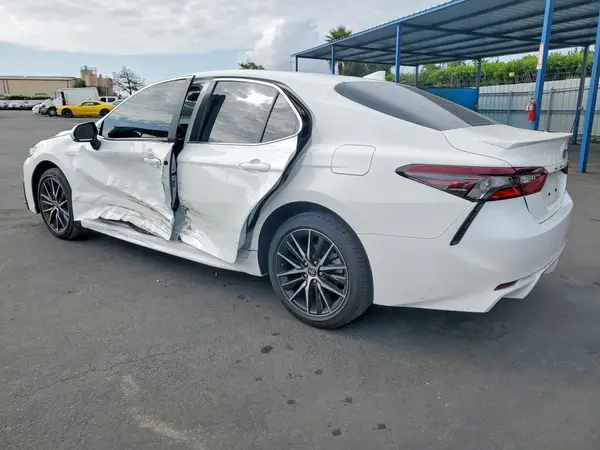 4T1G11AK6RU252001 2024 TOYOTA CAMRY - Image 2